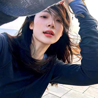 日进斗金，我的小吃店通异界