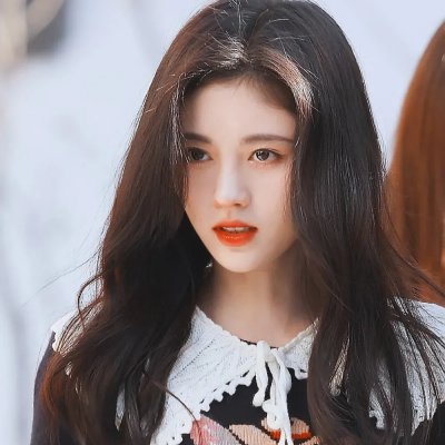 大祭司她又美又飒